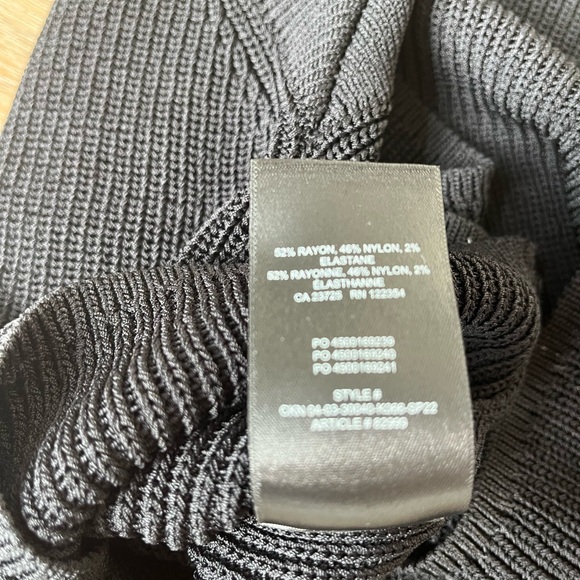 Wilfred knit tank top size small - Picture 4 of 4